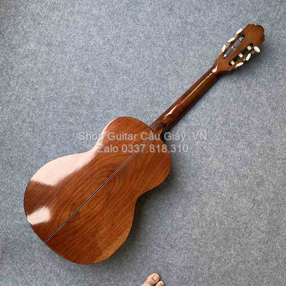 01 07 Dan Guitar Mini Tia Chop Viet DAM150 VN wm