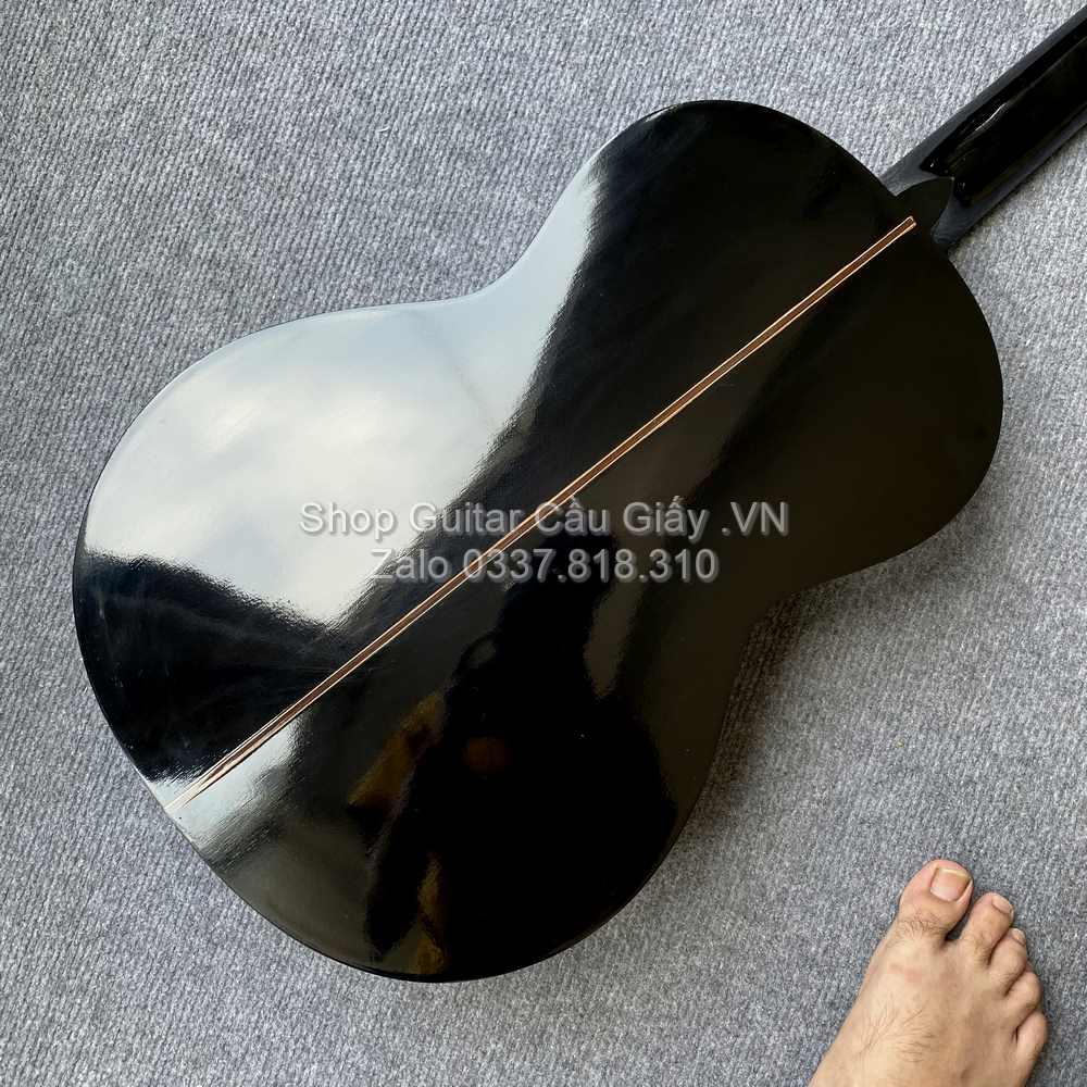 02 08 Dan Guitar Mini Tia Chop Viet DAM150 VB wm