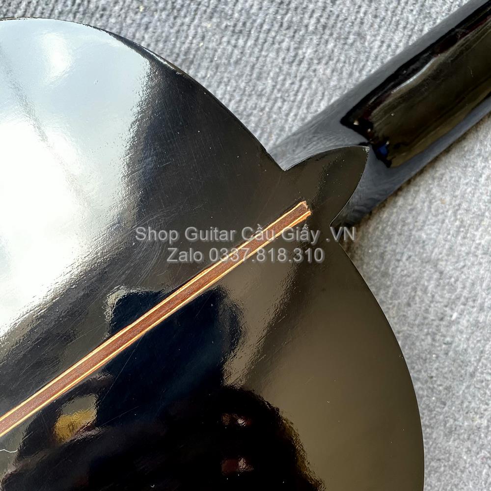 02 09 Dan Guitar Mini Tia Chop Viet DAM150 VB wm