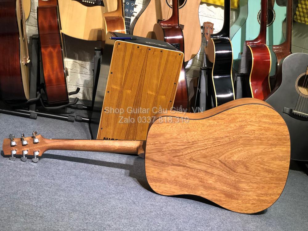 05 03 Thuan Guitar DT 03 wm