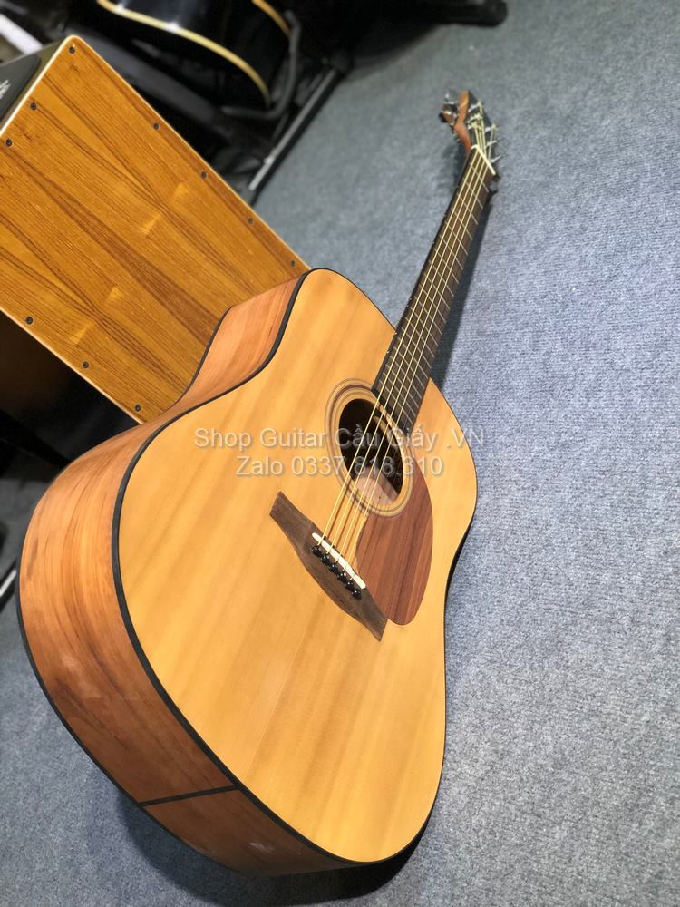 05 07 Thuan Guitar DT 03 wm