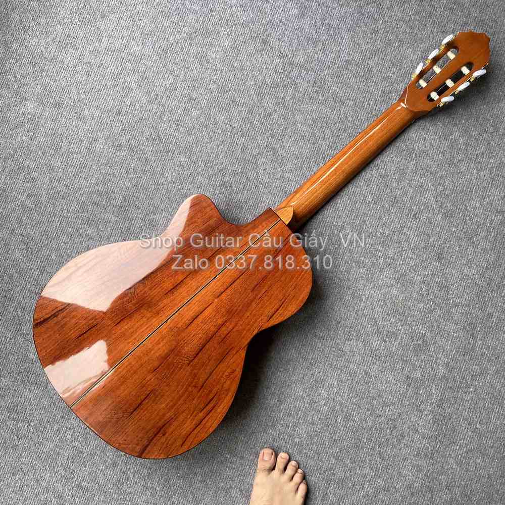 05 08 Dan Guitar Classic Thung Mong Tia Chop Viet C250J VM wm