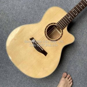 07 01 Dan Guitar Acoustic Tia Chop Viet J150 V wm