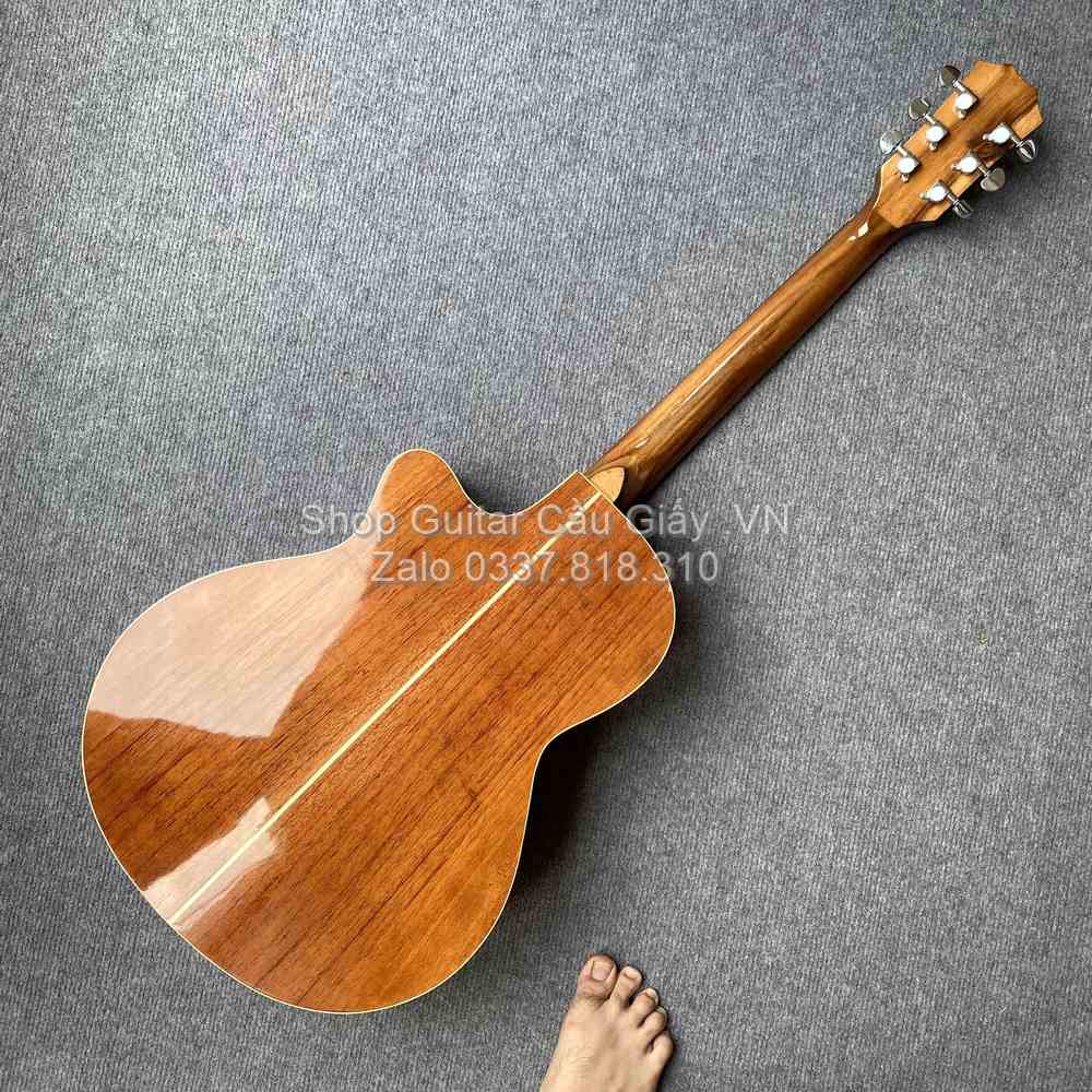 07 08 Dan Guitar Acoustic Tia Chop Viet J150 V wm