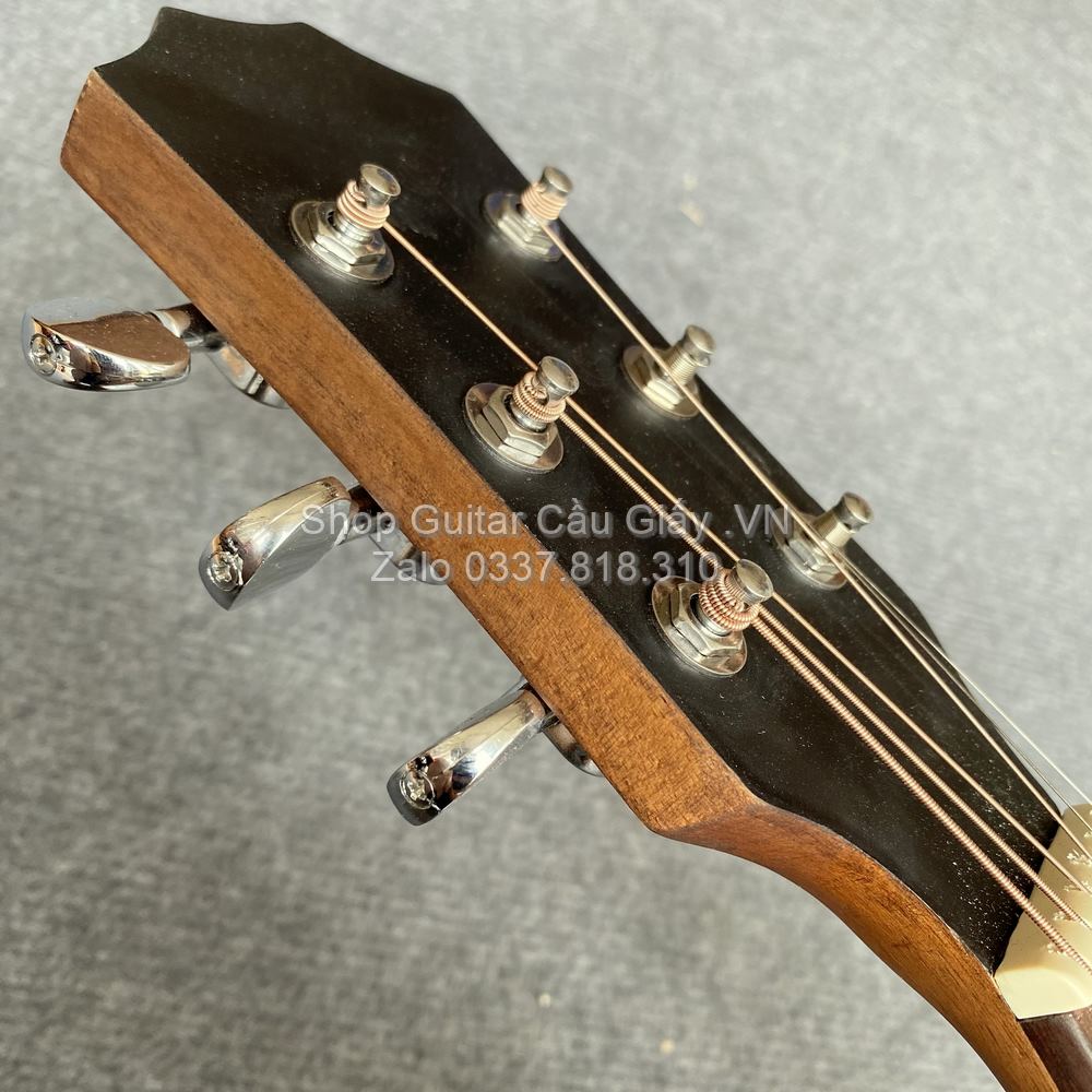07 17 Dan Guitar Acoustic Tia Chop Viet J150 V wm