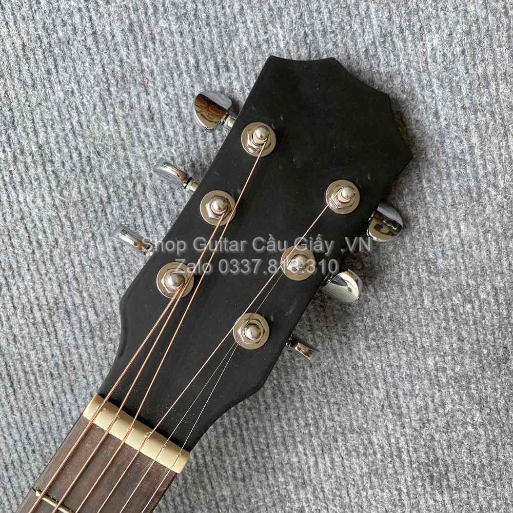 07 18 Dan Guitar Acoustic Tia Chop Viet J150 V wm