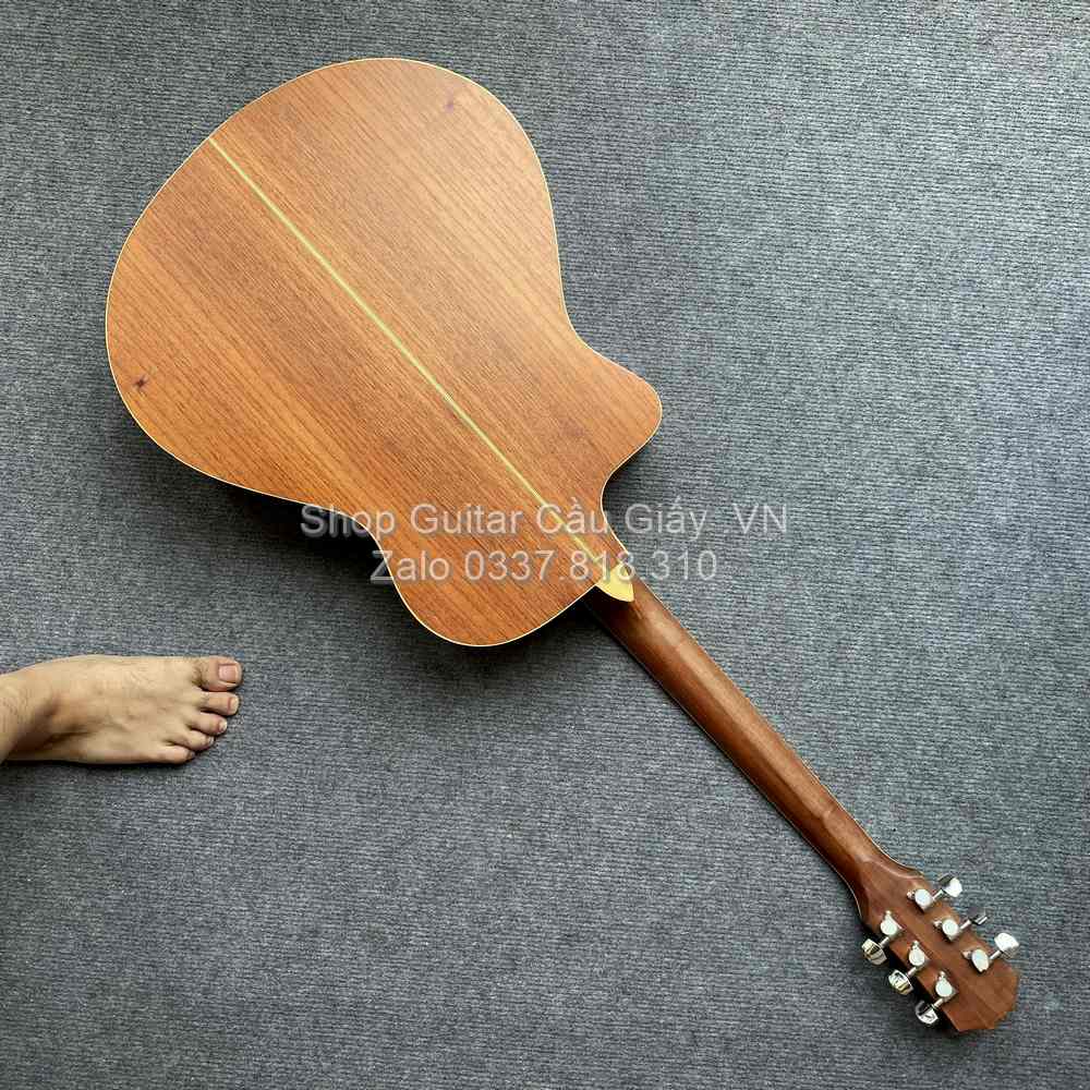 08 18 Dan Guitar Acoustic Tia Chop Viet J200 V wm