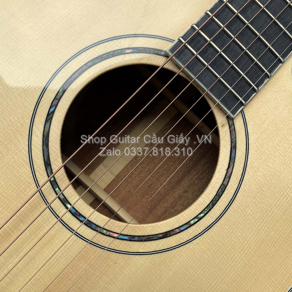 12 03 Dan Guitar Acoustic Tia Chop Viet J260D V wm