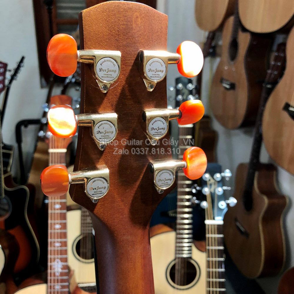 26 09 Thuan Guitar Mini 3 4 PS AT 03 TIN wm