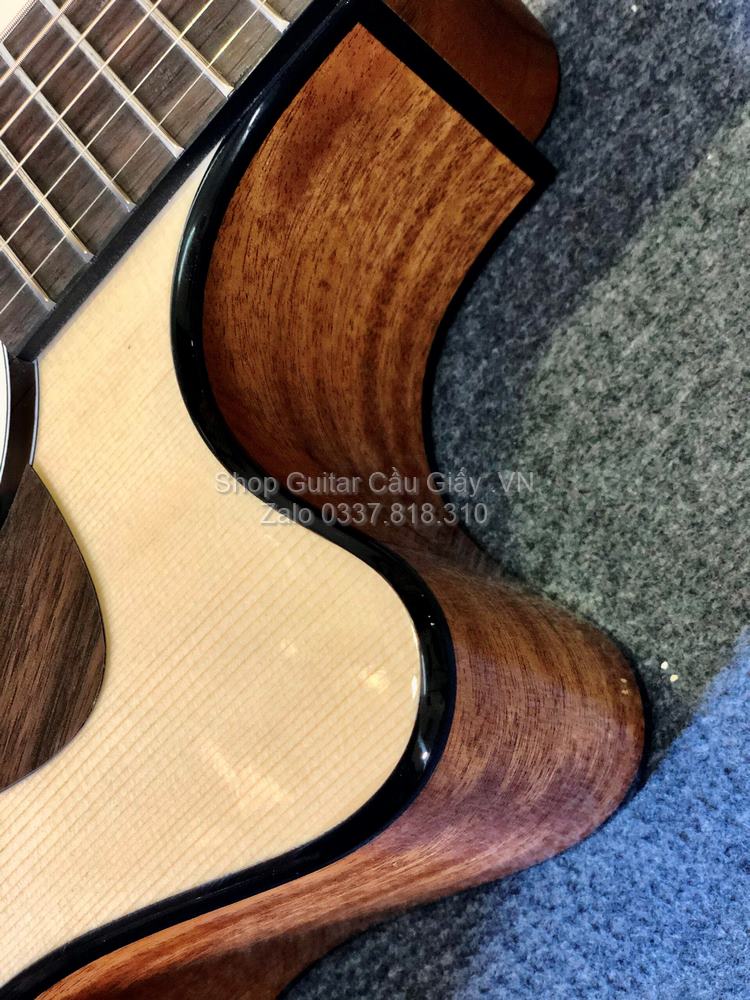 27 09 Thuan Guitar AT 04C wm