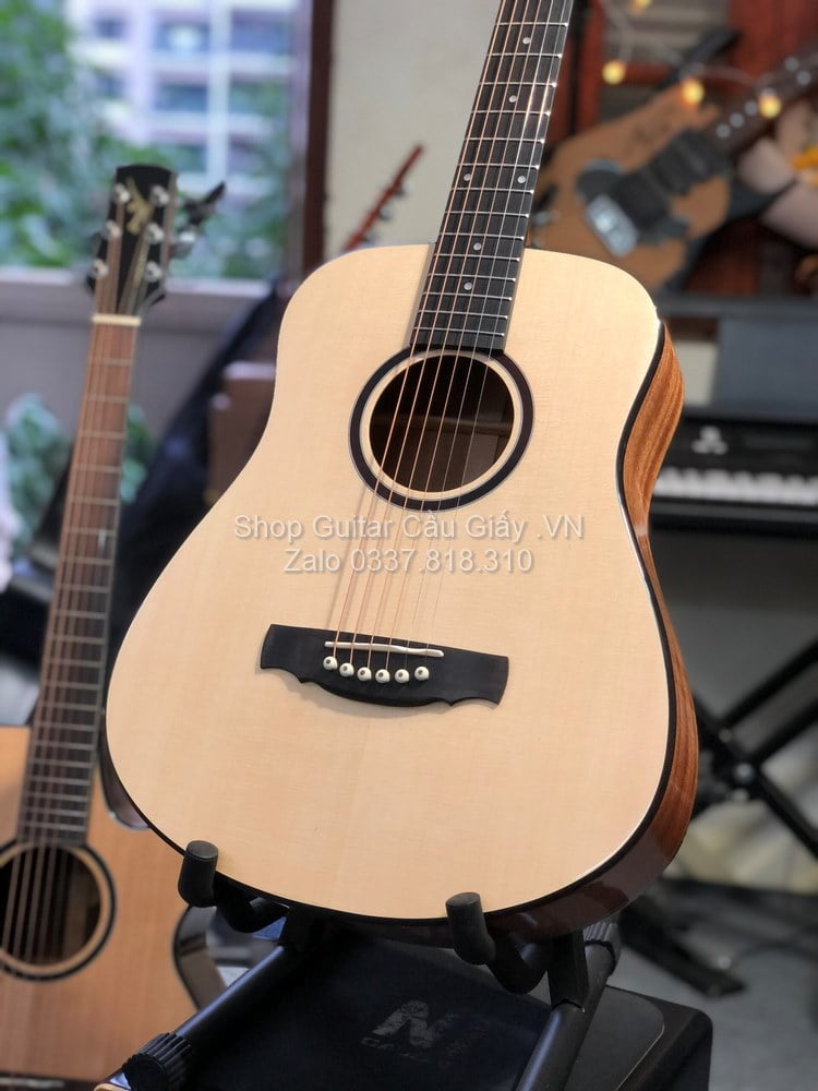 32 02 Thuan Guitar Mini 2 4 DT04 Custom wm