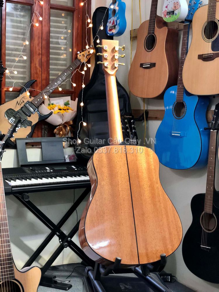 32 04 Thuan Guitar Mini 2 4 DT04 Custom wm