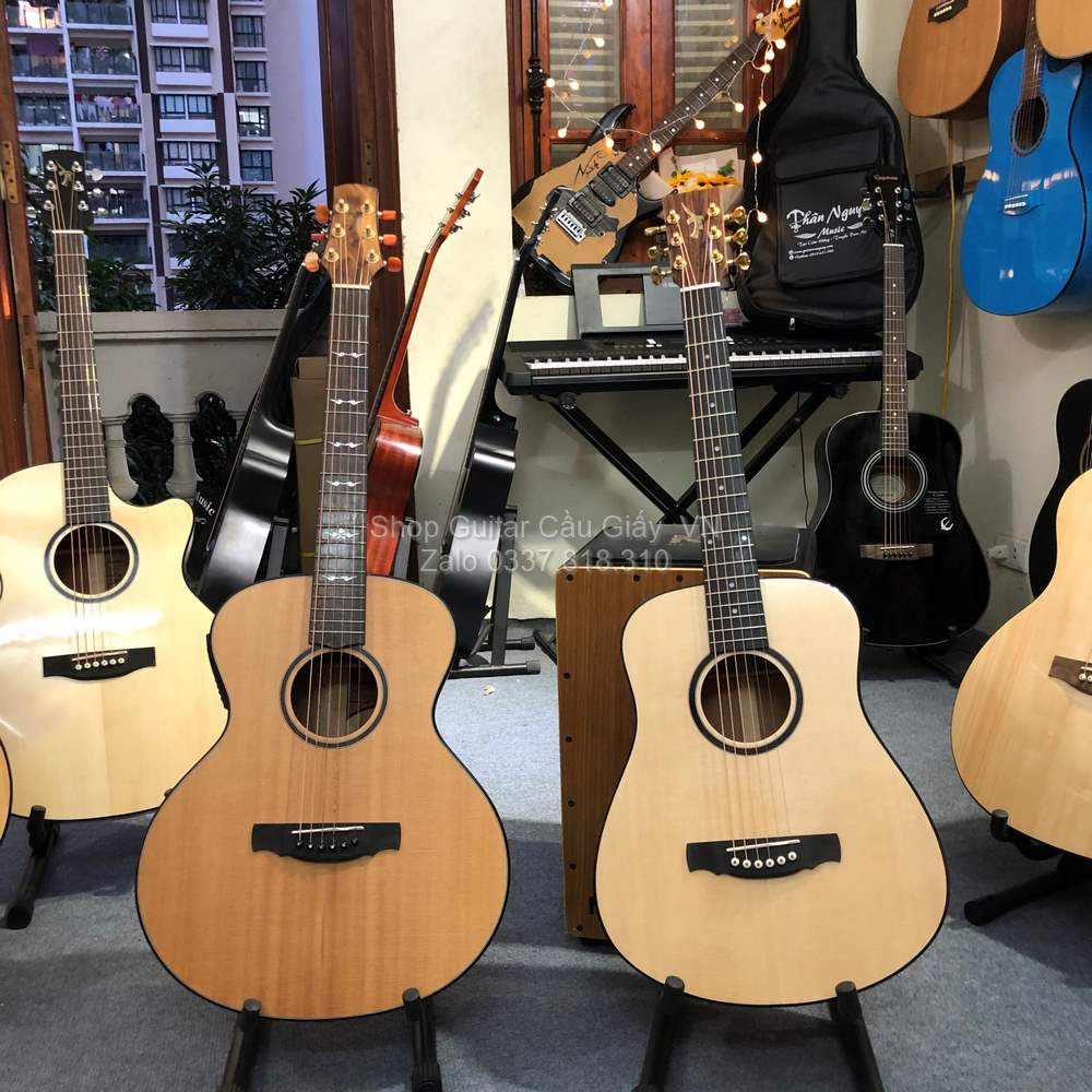 32 10 Thuan Guitar Mini 2 4 DT04 Custom wm