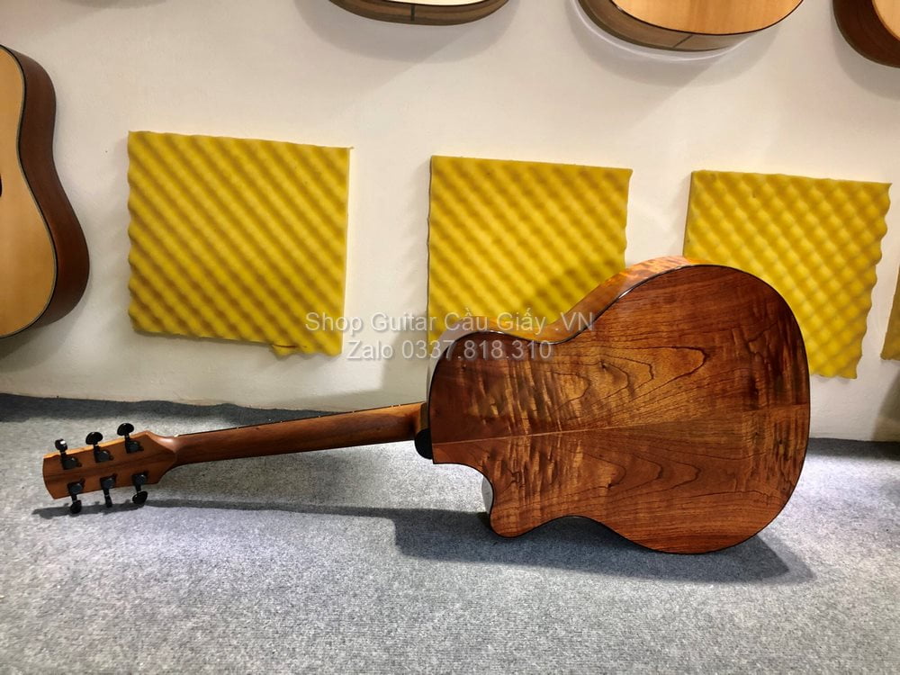 33 03 Thuan Guitar AT 02CX Custom 2020 wm