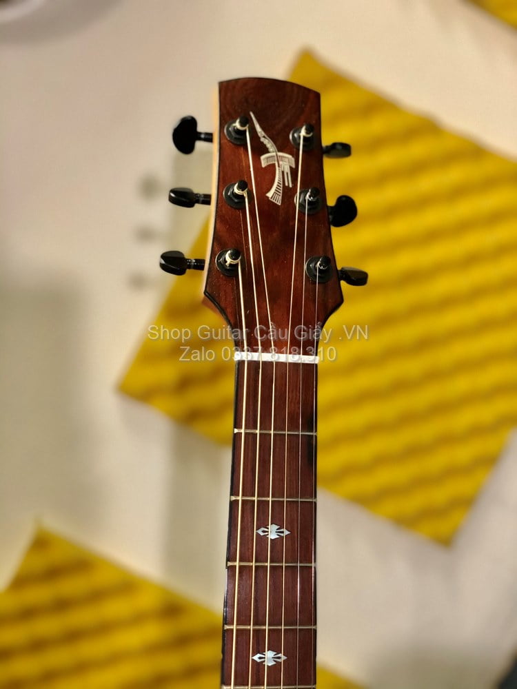 33 06 Thuan Guitar AT 02CX Custom 2020 wm