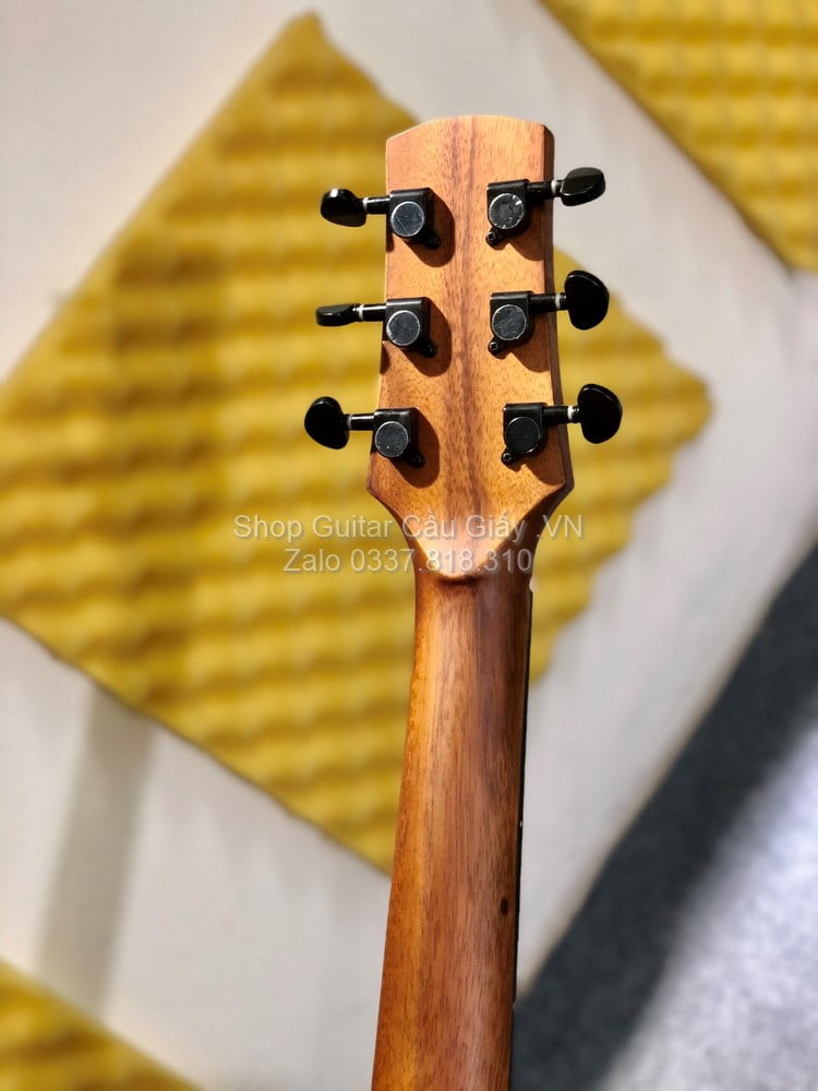 33 07 Thuan Guitar AT 02CX Custom 2020 wm