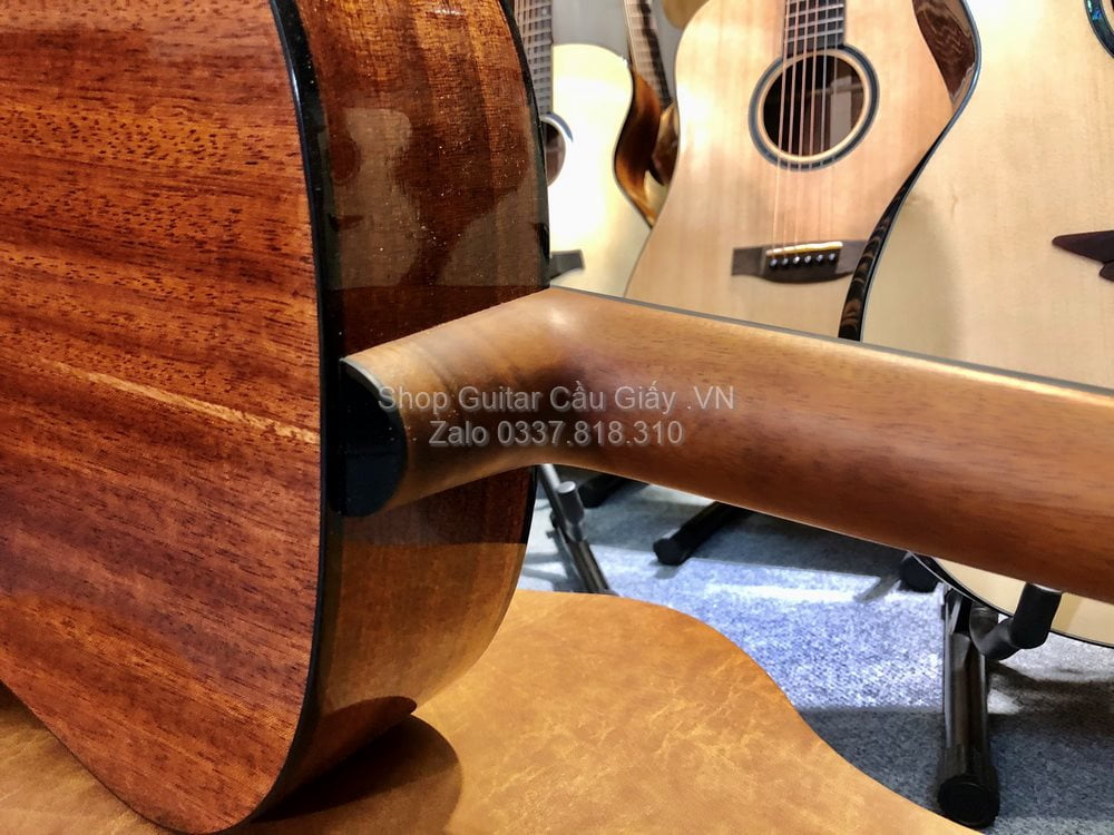34 05 Thuan Guitar AT02X Custom wm