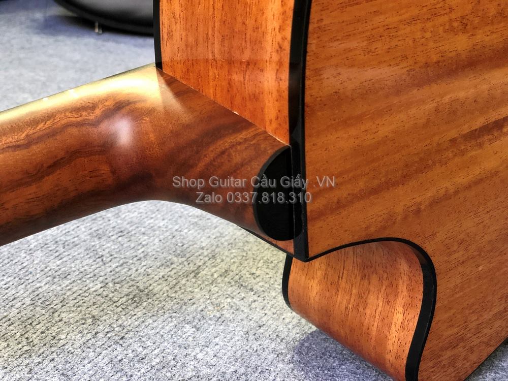 35 08 Thuan Guitar AT 04CX Custom wm