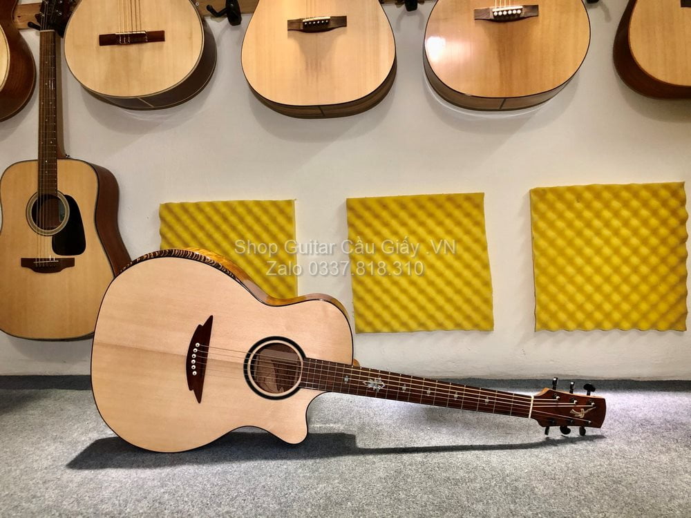 37 01 Thuan Guitar AT 02CX Koa Custom 2020 wm