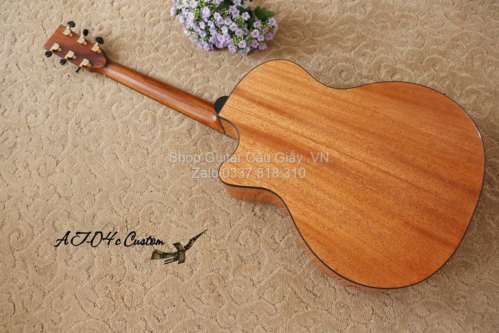 38 03 Thuan Guitar AT 04C 2020 Custom II wm