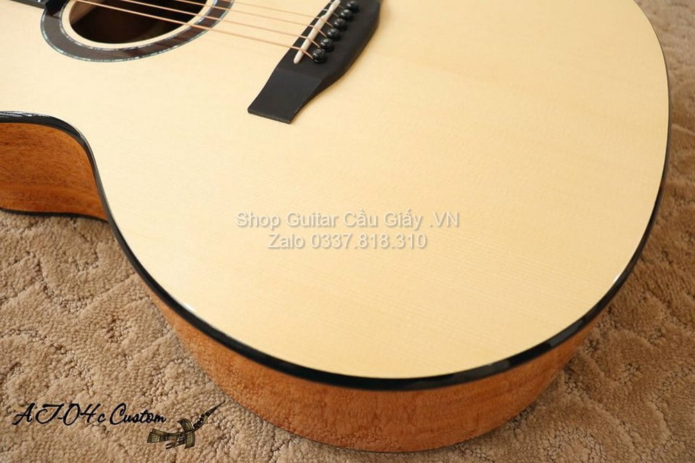 38 05 Thuan Guitar AT 04C 2020 Custom II wm