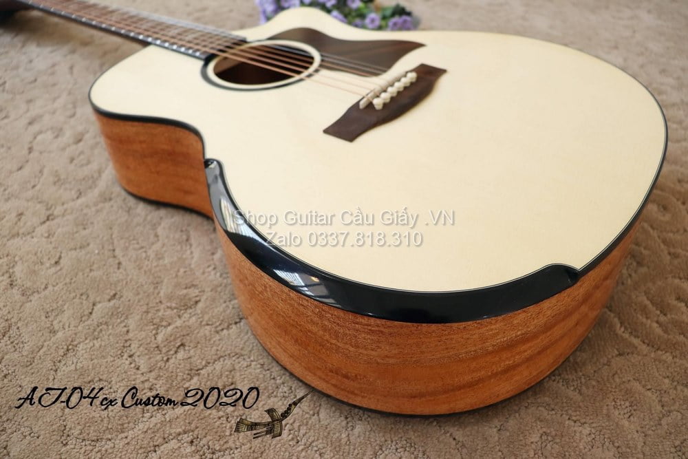 42 03 Thuan Guitar AT 04CX 2020 Custom wm