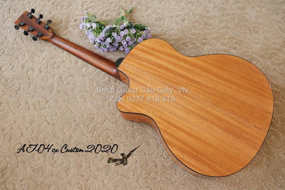 42 06 Thuan Guitar AT 04CX 2020 Custom wm