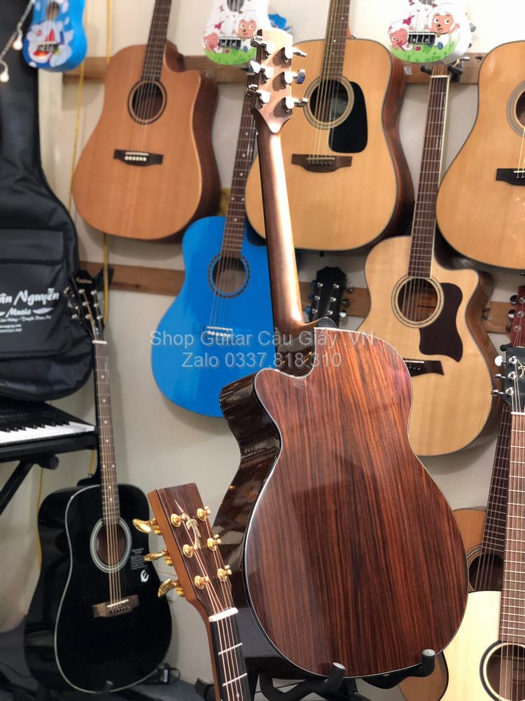 47 05 Thuan Guitar Acoustic AT 07C 2020 wm