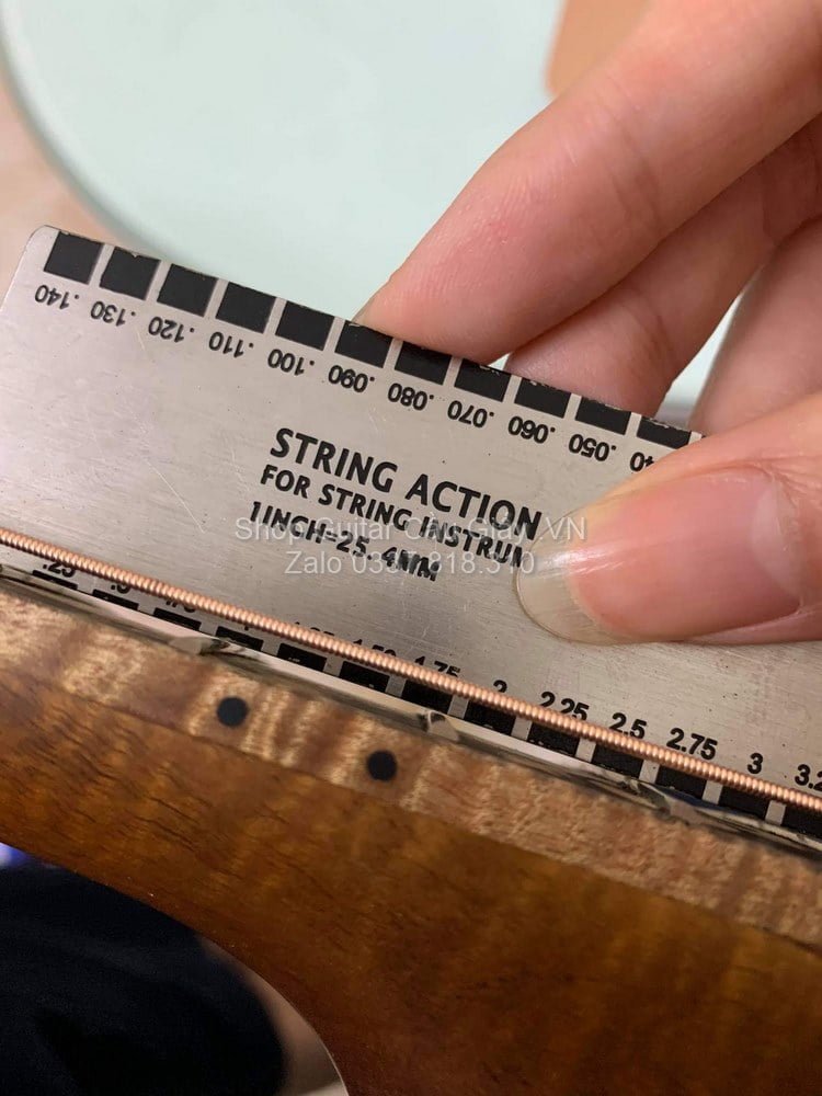 53 10 Thuan Guitar Custom PS Premium wm